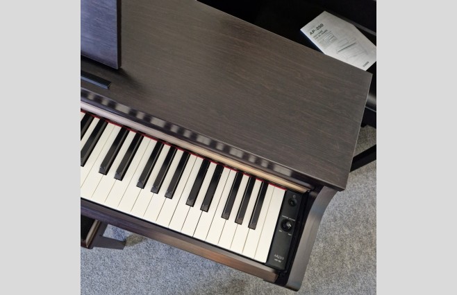 Yamaha YDP-162 Digital Piano | Satin Rosewood Finish | UK Delivery In Days | Warranty | P/X | Finance Options | Includes Stool, Headphones | Used | Serial Number BCUO01126 - Image 8